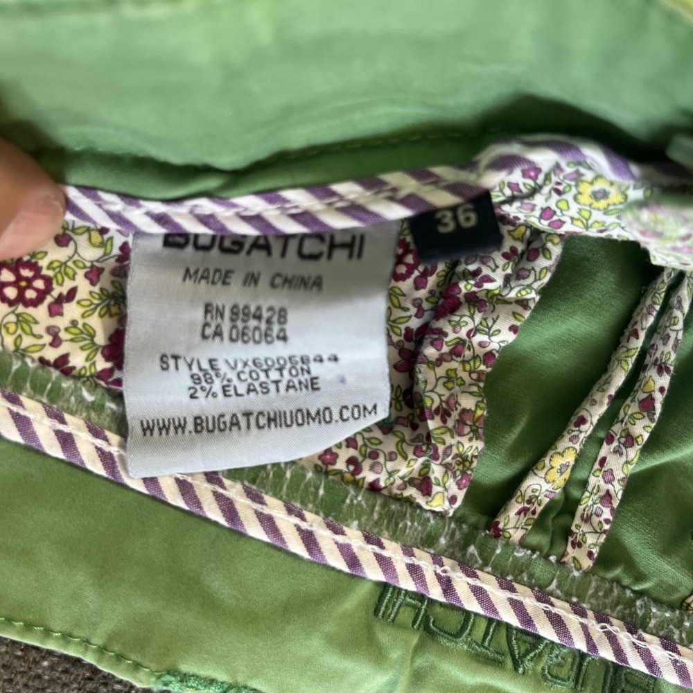Bugatchi Men's Green Chino Shorts Size 36 - Picture 3 of 10